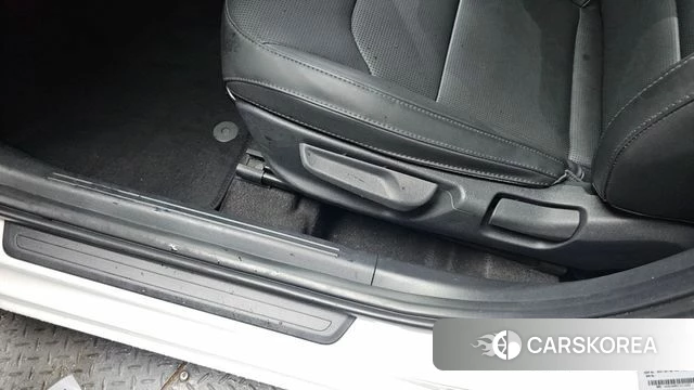 Kia Di Ol Nu Niro id 4566948 из Кореи 19