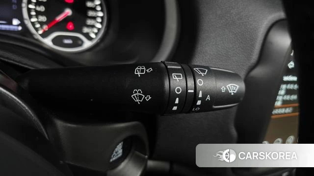 Jeep Renegade id 4647241 из Кореи 19