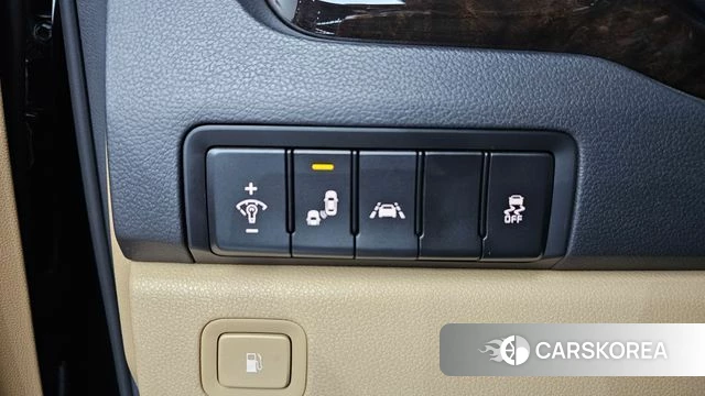 Kia The New Carnival id 4694131 из Кореи 19