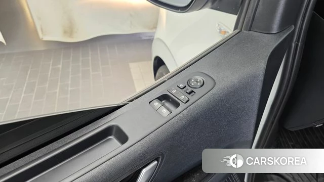 Hyundai Staria id 4904376 из Кореи 19