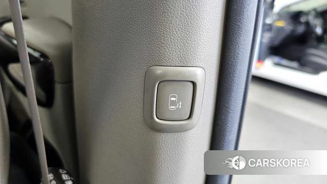 Kia All New Carnival id 4497022 из Кореи 19