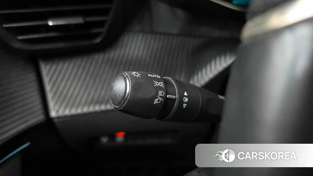 Peugeot e-208 second Generation id 4849017 из Кореи 19