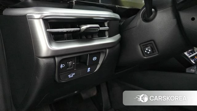 Hyundai Grandeur (GN7) id 4618406 из Кореи 19