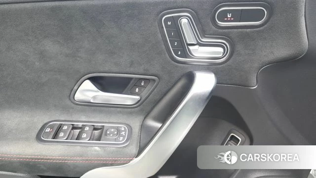 Mercedes-Benz A-Class W177 id 4535616 из Кореи 19