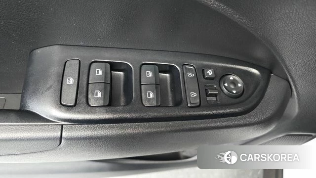 Hyundai Venue id 4548614 из Кореи 19