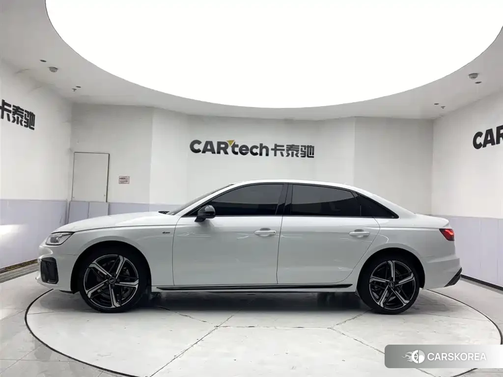 Audi A4L id 4576393 из Китая 19