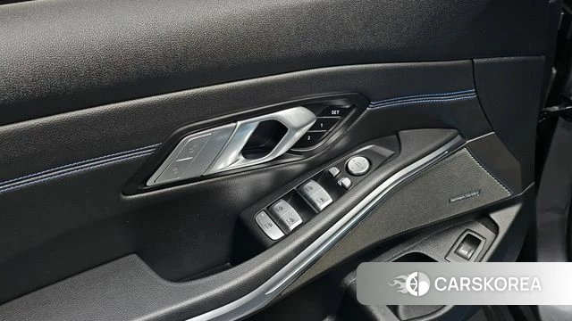 BMW 3 Series (G20) id 4268458 из Кореи 19