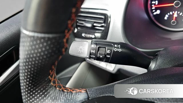 Kia Stonic id 4895535 из Кореи 19