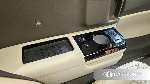 Kia Carnival 4th generation id 4223622 из Кореи 19