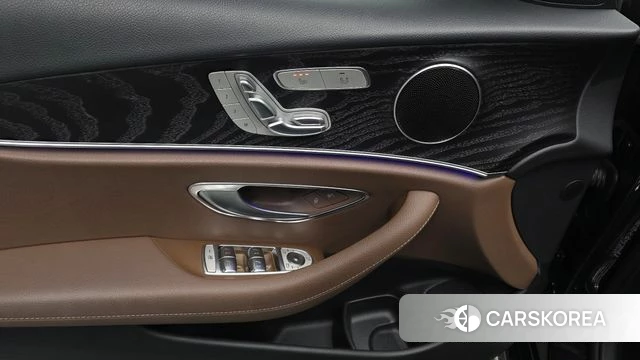 Mercedes-Benz E-Class W213 id 4245788 из Кореи 19