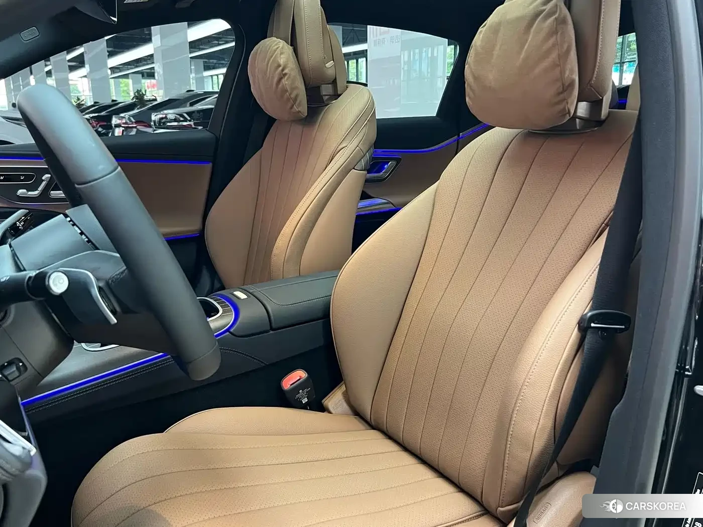 Mercedes-Benz E-Class id 4654467 из Китая 19