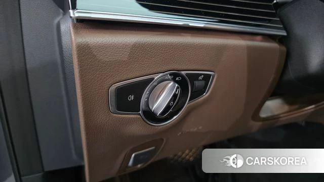 Mercedes-Benz E-Class W213 id 4769411 из Кореи 19