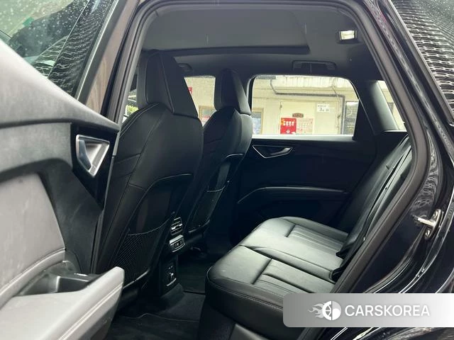 Audi Q4 e-tron id 4307037 из Китая 19