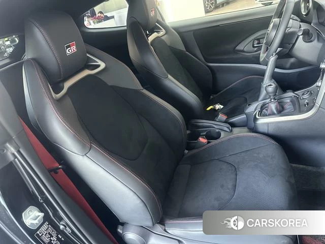 Toyota GR YARIS id 4261884 из Китая 19