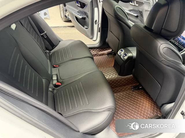 Mercedes-Benz Class C id 4297590 из Китая 19