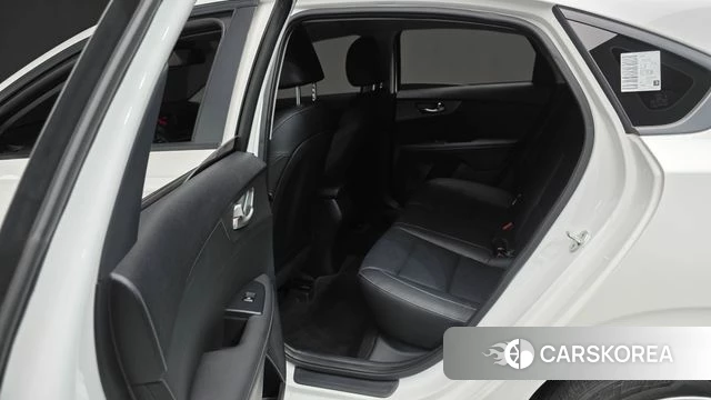 Kia Come New K3 id 4557776 из Кореи 18