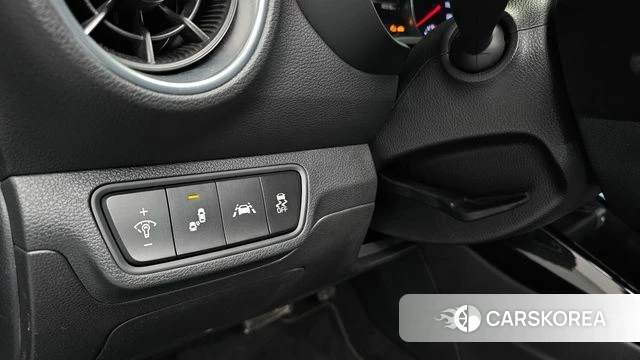 Kia Come New K3 id 4411389 из Кореи 19