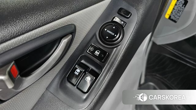 Hyundai The New Grand Starex id 4873344 из Кореи 19