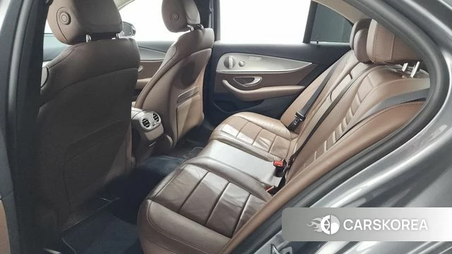 Mercedes-Benz E-Class W213 id 4632539 из Кореи 19