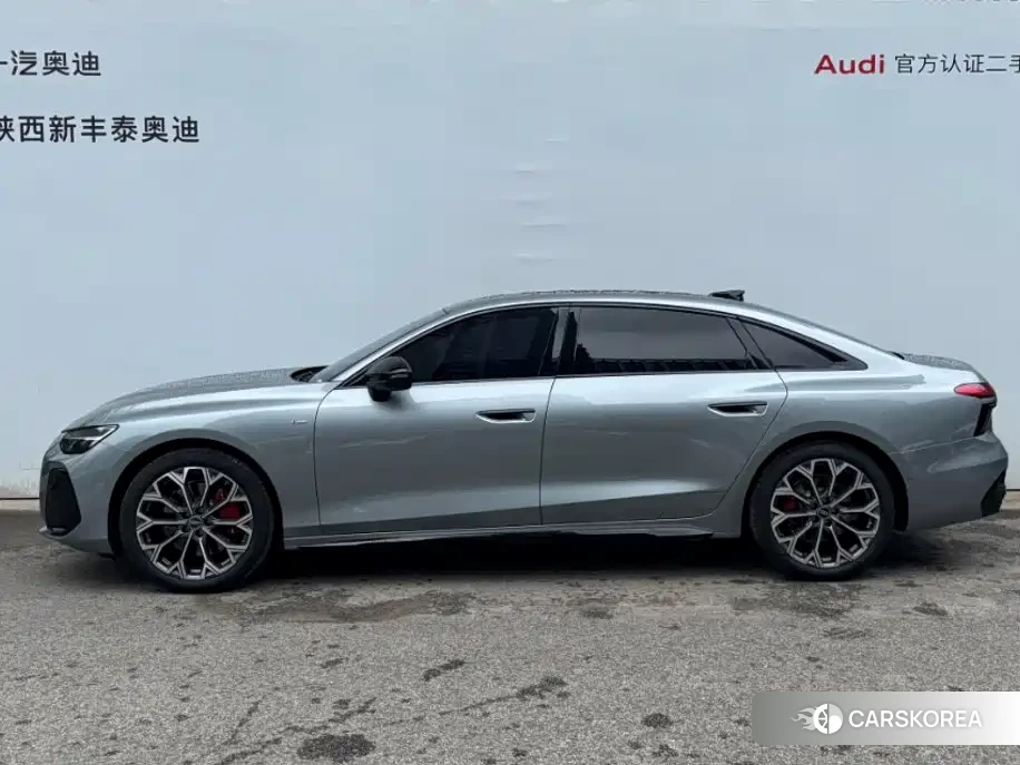 Audi A6L id 4649344 из Китая 19