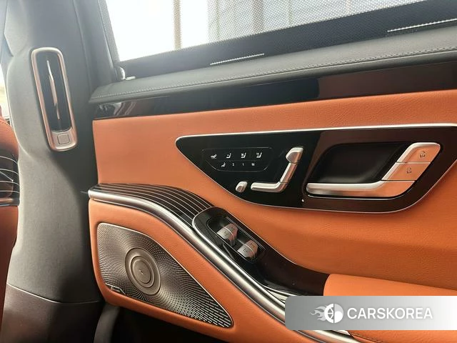 Mercedes-Benz S-class id 4256577 из Китая 19