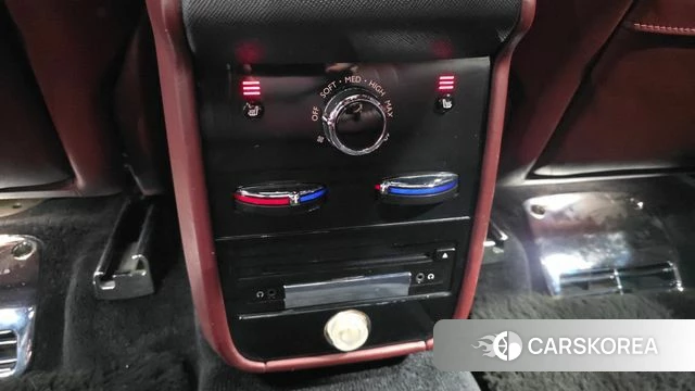 Rolls-Royce Cullinan id 4350983 из Кореи 19