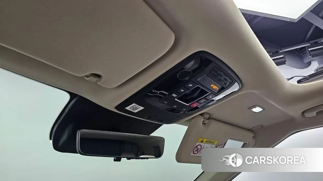 Kia The New Carnival 4th Generation id 4381195 из Кореи 19