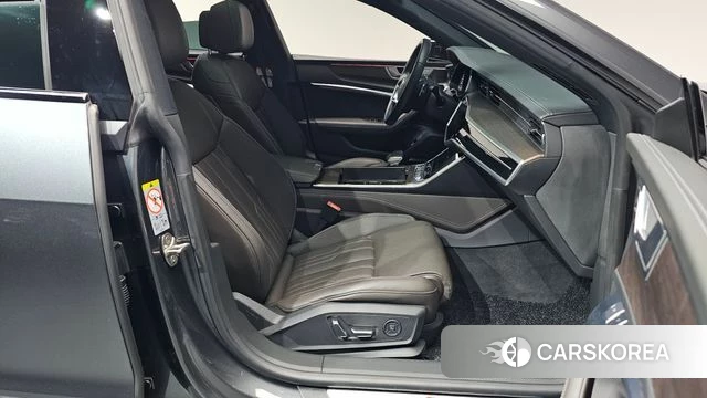 Audi A7 (4K) id 4361174 из Кореи 19