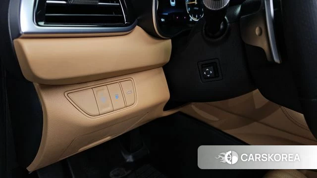 Genesis The New G70 id 4201302 из Кореи 19