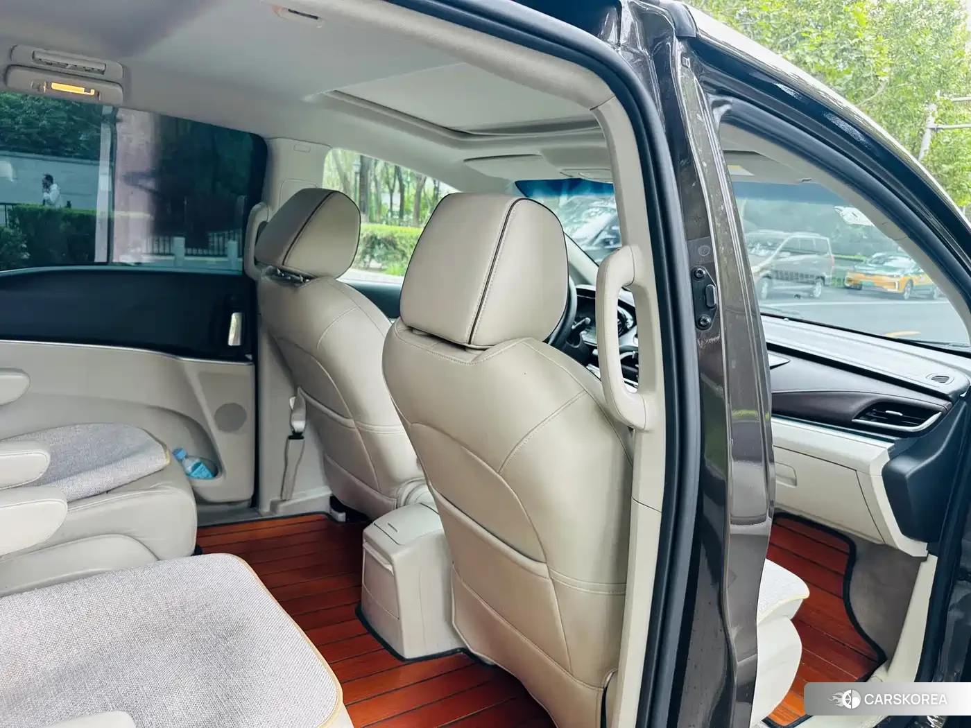 Buick GL8 id 4565403 из Китая 19