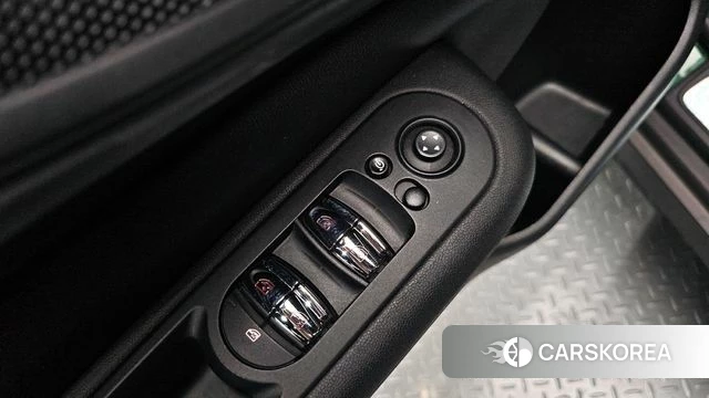 Mini Cooper Clubman id 4250869 из Кореи 19