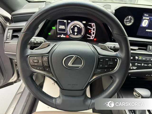 Lexus ES id 4272574 из Китая 19