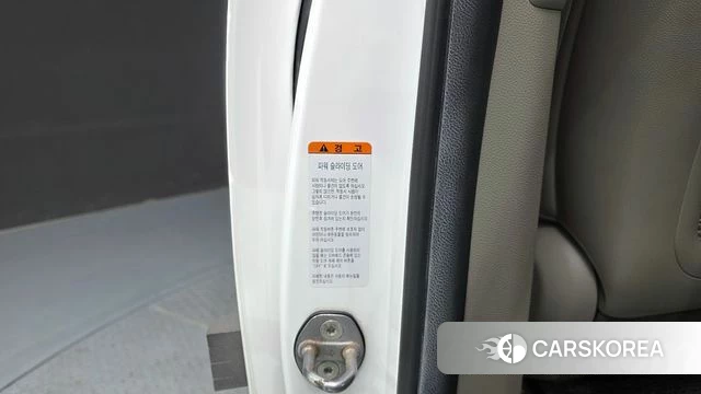 Kia All New Carnival id 4907791 из Кореи 19