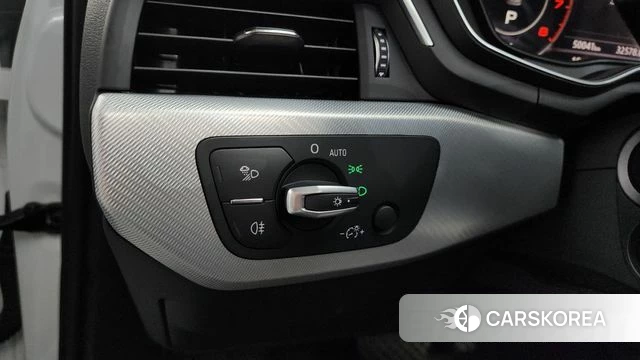 Audi A4 (B9) id 4232548 из Кореи 19