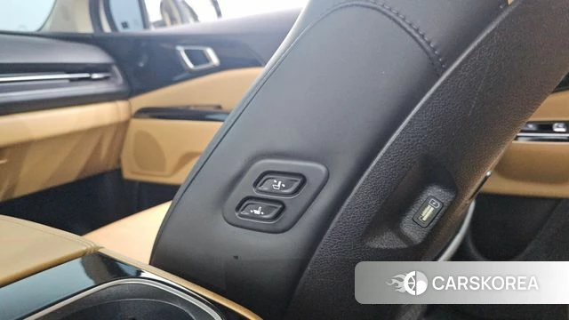Kia Carnival 4th generation id 4293180 из Кореи 19