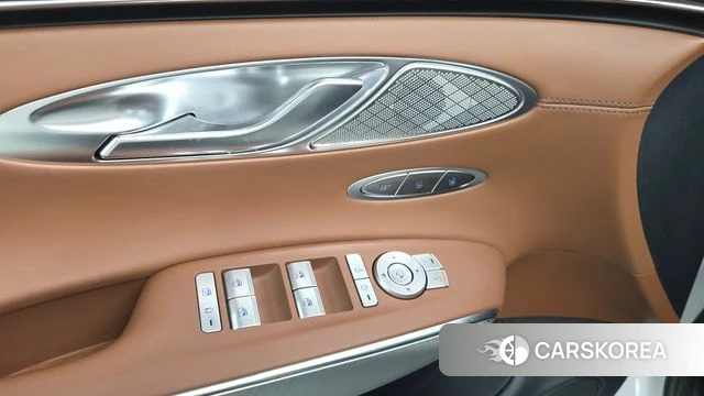 Genesis GV70 id 4641220 из Кореи 19