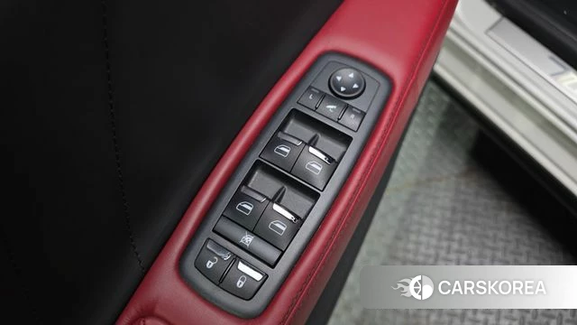 Maserati Ghibli id 4325145 из Кореи 19