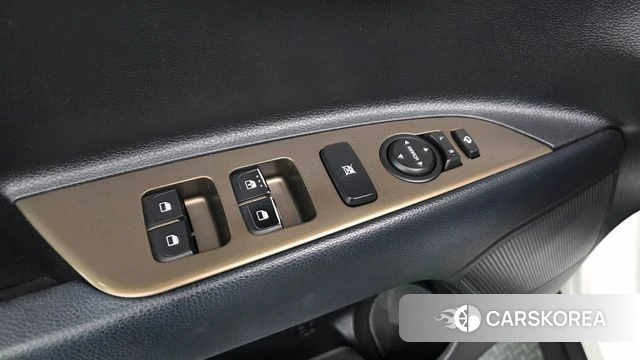 Kia Stonic id 4525858 из Кореи 19