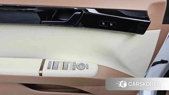Hyundai Grandeur Hybrid (GN7) id 4400679 из Кореи 19