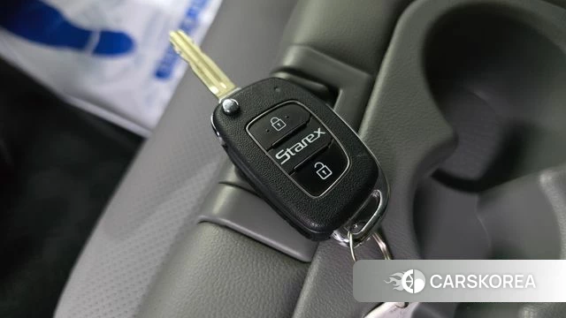 Hyundai The New Grand Starex id 4614608 из Кореи 19