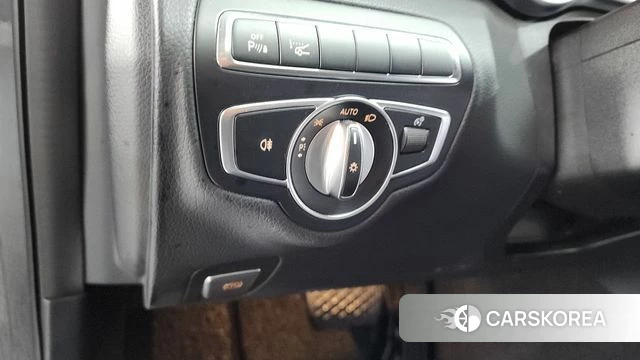 Mercedes-Benz C-Class W205 id 4596354 из Кореи 19