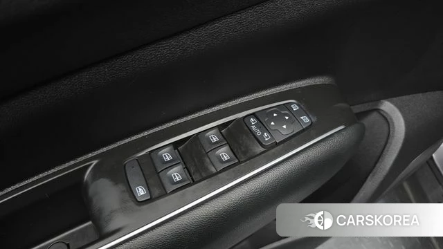 Renault Korea (Samsung) The New QM6 id 4711714 из Кореи 19