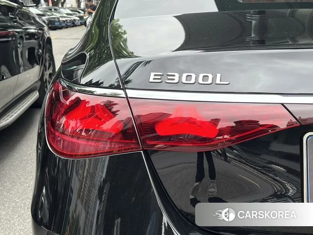 Mercedes-Benz E-class id 4336329 из Китая 19