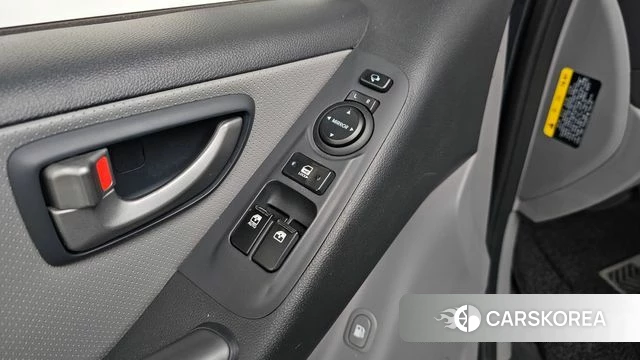 Hyundai The New Grand Starex id 4530977 из Кореи 19