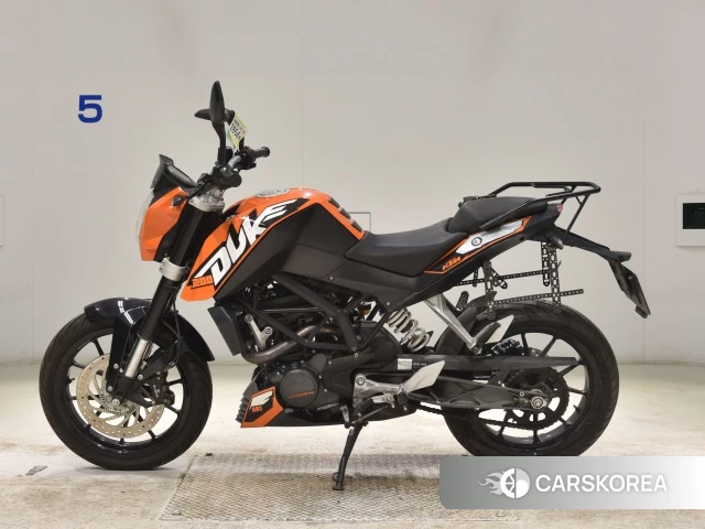 KTM 200 DUKE id 3939616 из Японии 19