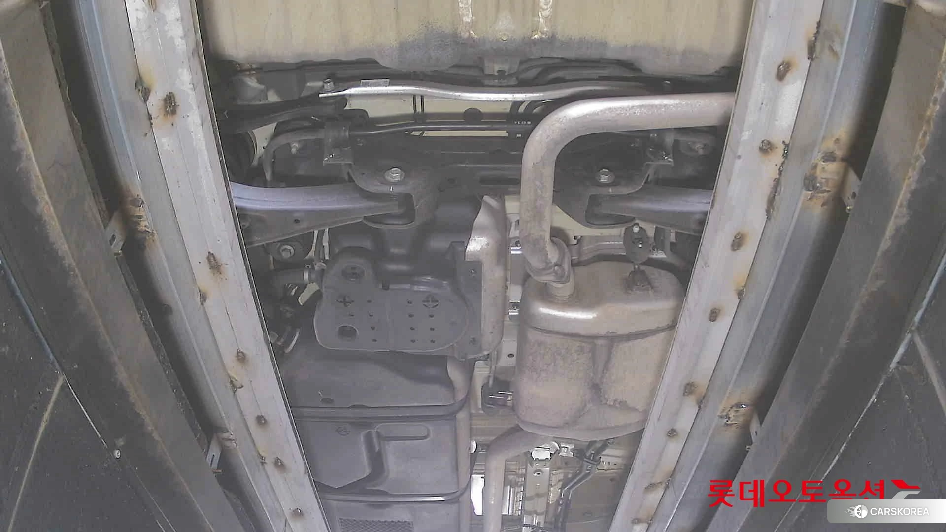 Kia Carnival id 4312642 из Кореи 19