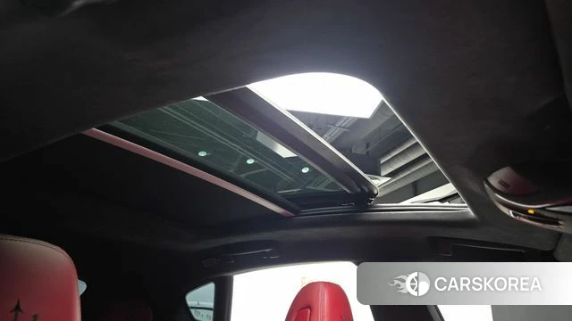 Maserati Levante id 4410219 из Кореи 19