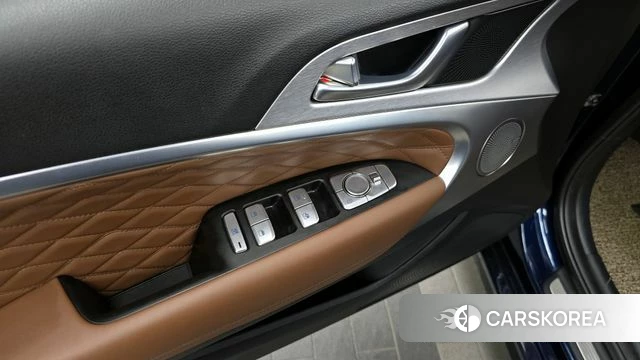 Genesis G70 id 4325798 из Кореи 19