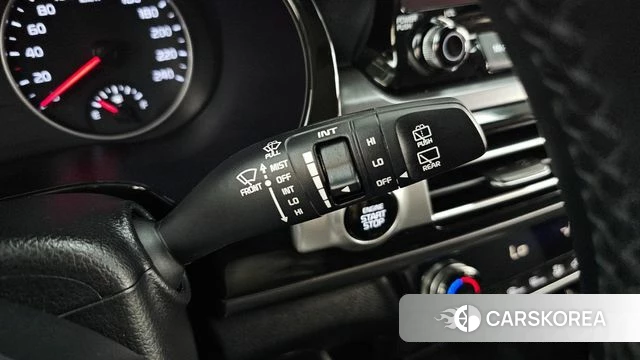 Kia Seltos id 4396133 из Кореи 19