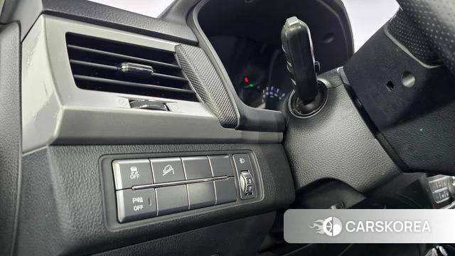 Ssangyong Rexton Sports id 4384684 из Кореи 19